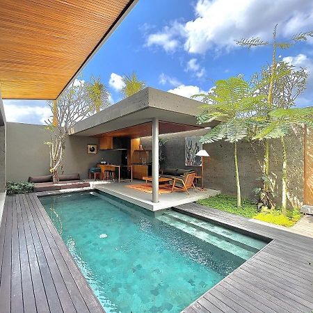 Domisili Villas Canggu Bali By Fays Hospitality Zewnętrze zdjęcie